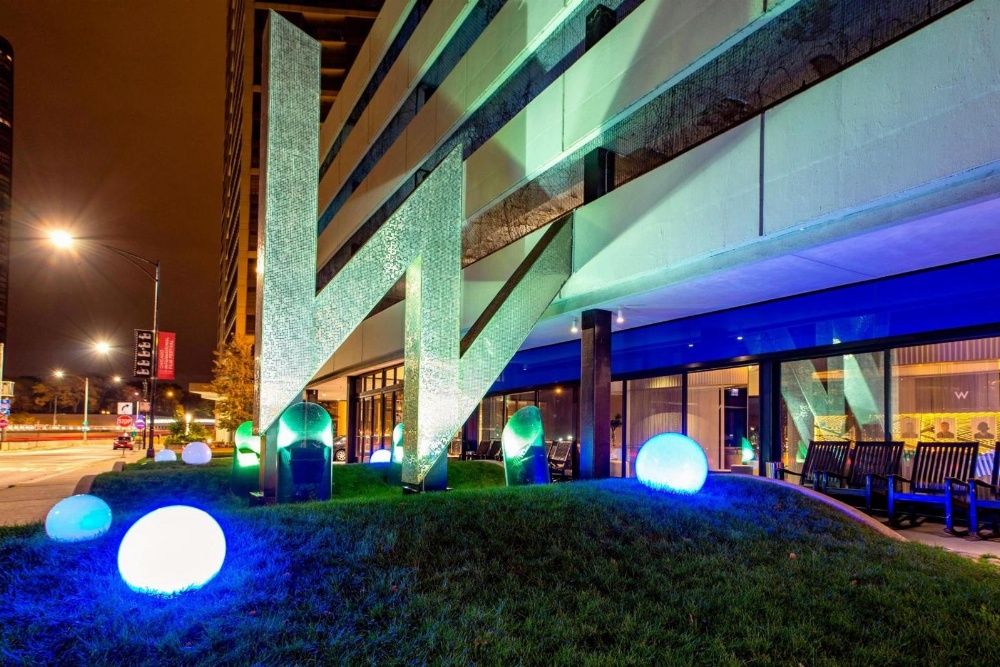 W Chicago - Lakeshore Main image